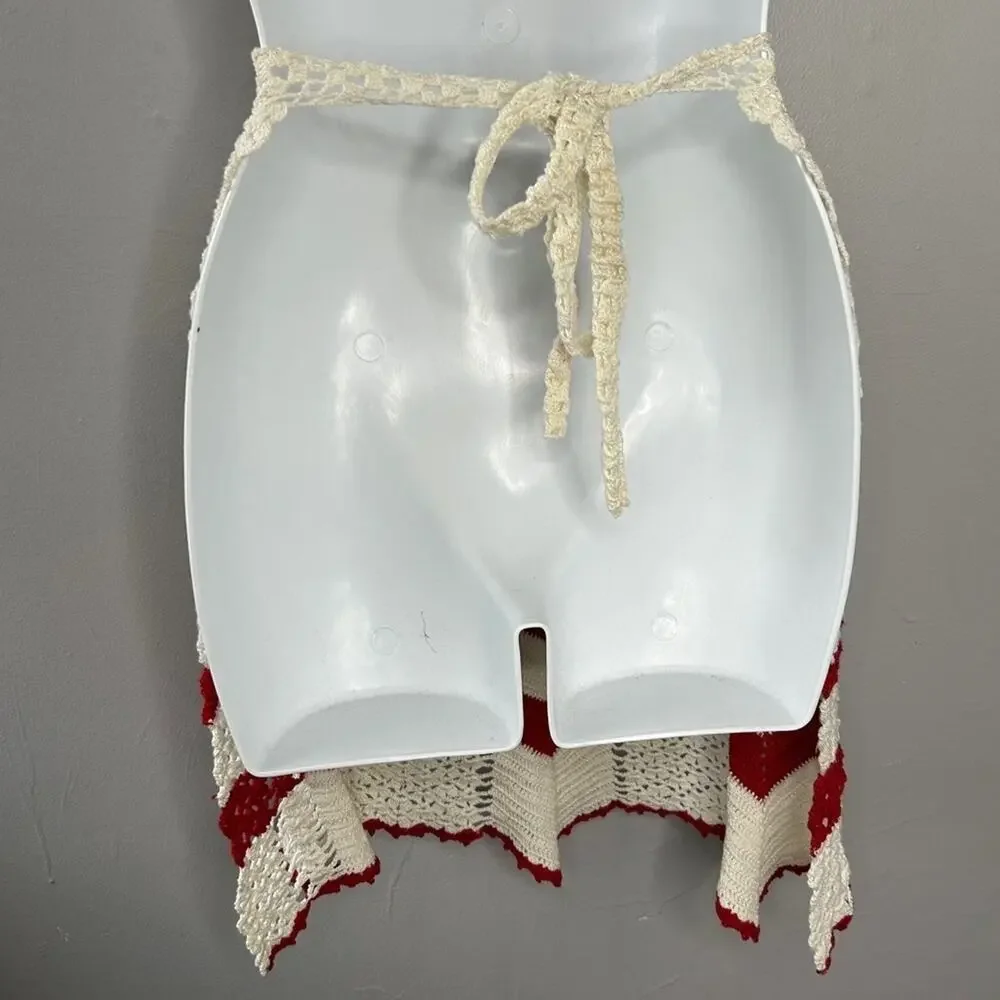 HANDMADE Red White Crochet Apron Cottage Retro Feminine Valentines Day Trad Wife